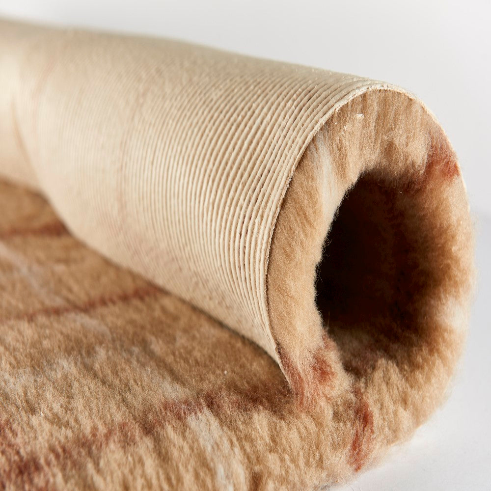 Antiallergic, hygienic, non-irritating and non-slip mat- bed