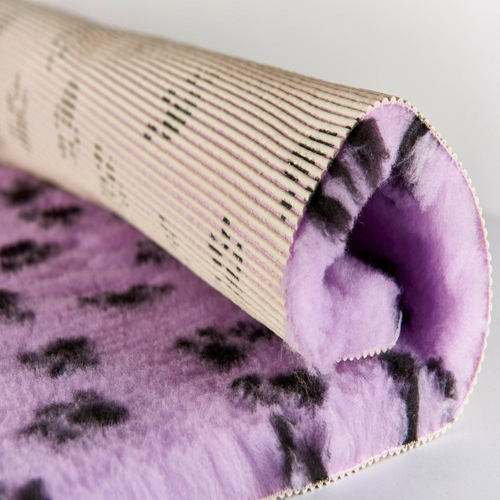 Antiallergic, hygienic, non-irritating and non-slip mat- bed